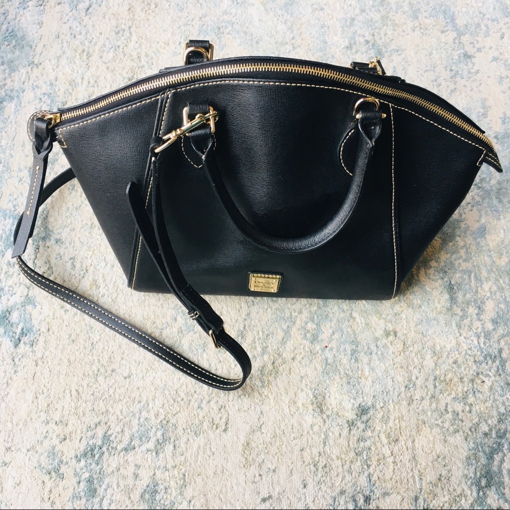 Dooney & Bourke Sydney Satchel